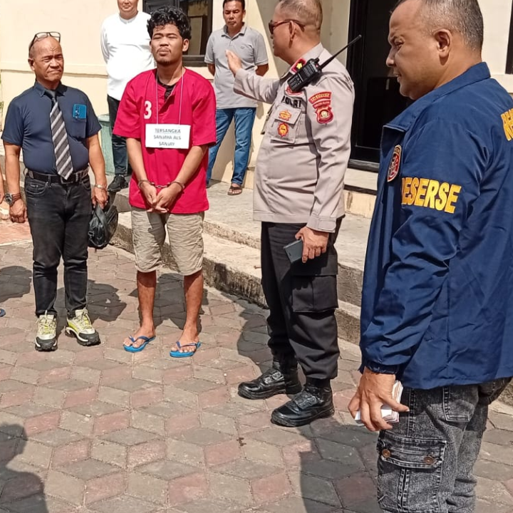 Cucuran Air Mata dan Penyesalan Mendalam Pelaku Sanjaya Saat Peragakan Rekonstruksi Pembunuhan